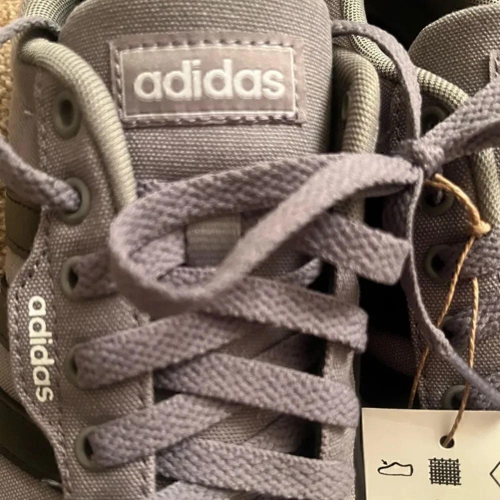 NWOB- Adidas Daily 3.0 K - FX7269